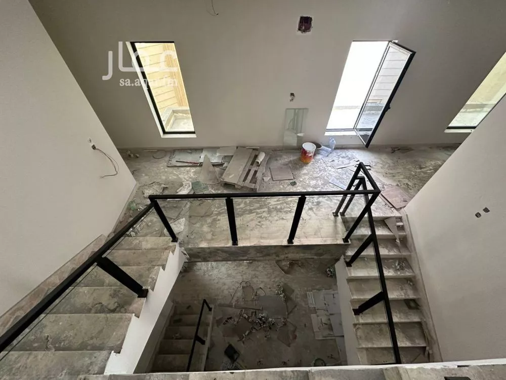 فيلا 7 غرف في البحيرة 5