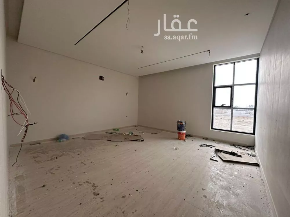 فيلا 7 غرف في البحيرة 10