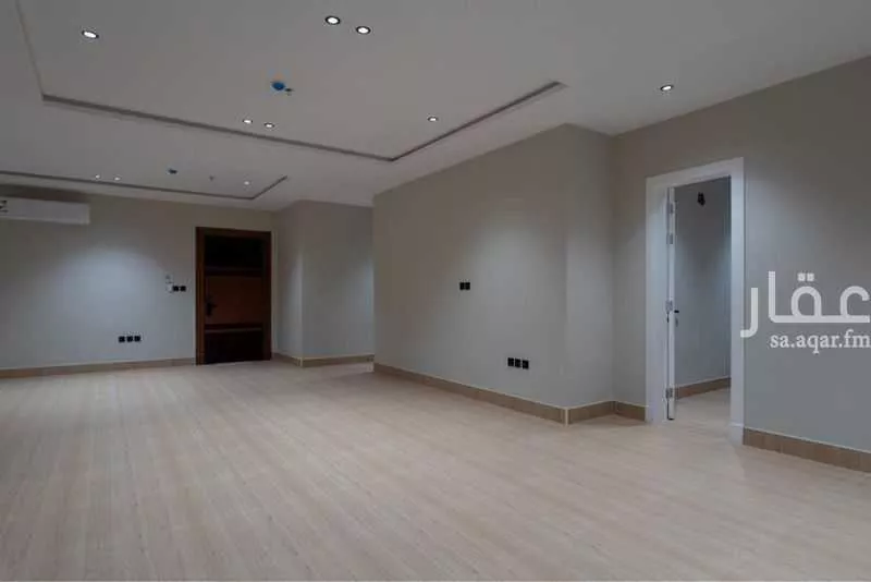 شقة 3 غرف في الحمرا 4