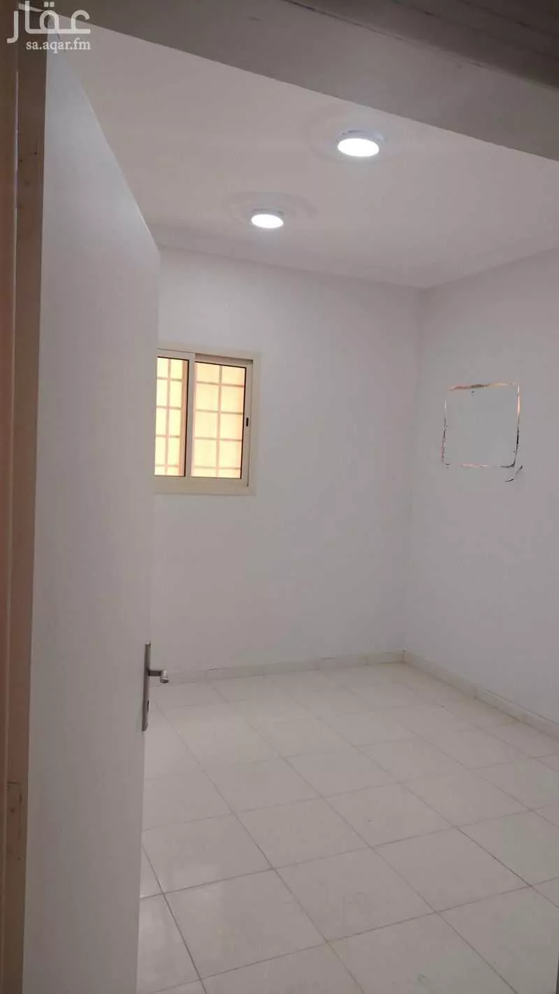 شقة 3 غرف في احد 4