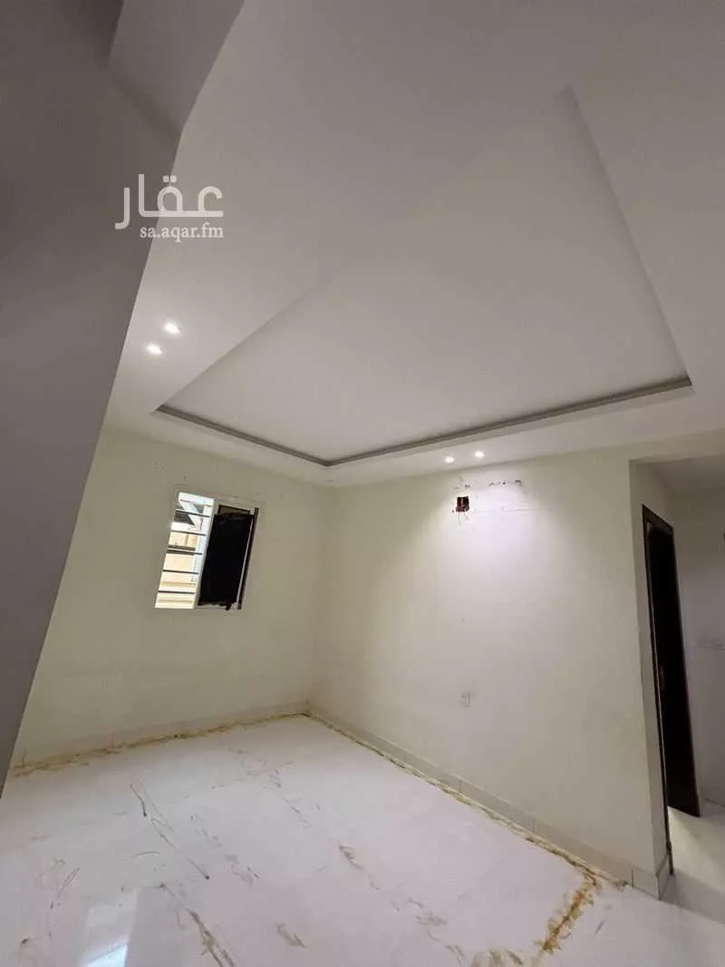 شقة 3 غرف في الرمال 5