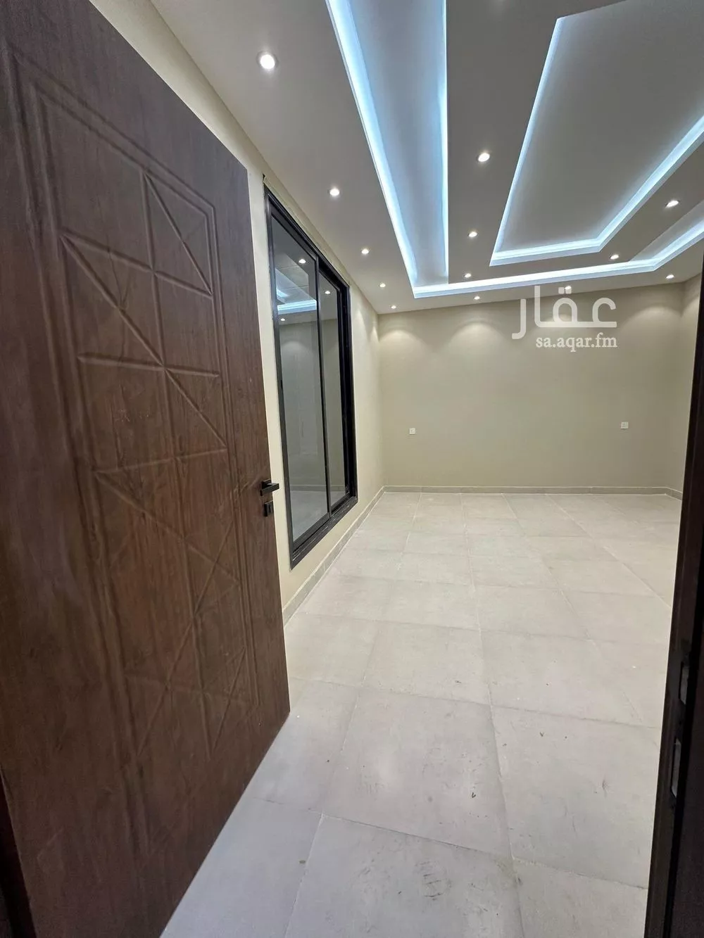 دور 6 غرف في المطار 5