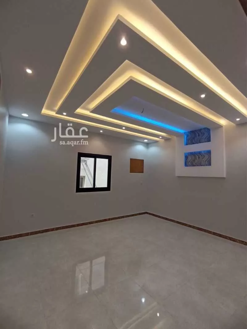 شقة 5 غرف في الريان 7