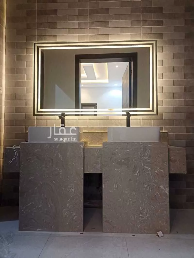 شقة 5 غرف في الريان 8