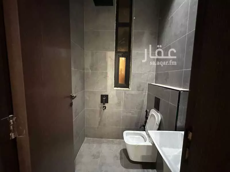 دور 4 غرف في المونسية 5