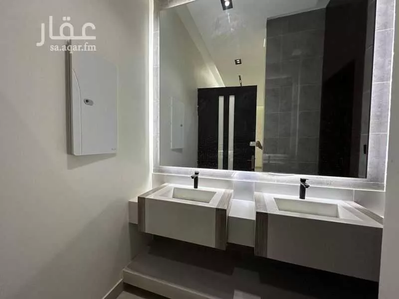 4 bedroom floor in Al Munsiyah 12