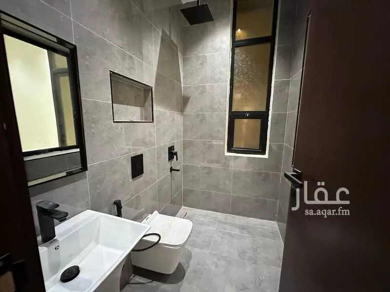 4 bedroom floor in Al Munsiyah 15