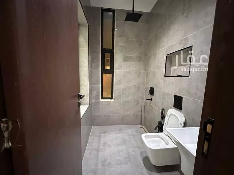 4 bedroom floor in Al Munsiyah 16