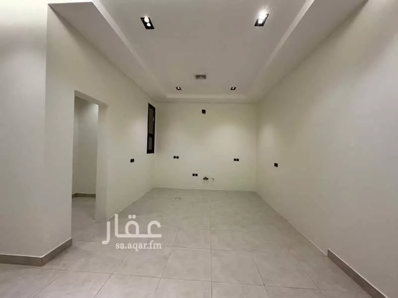4 bedroom floor in Al Munsiyah 3