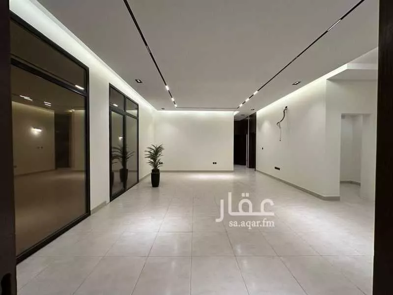4 bedroom floor in Al Munsiyah 5