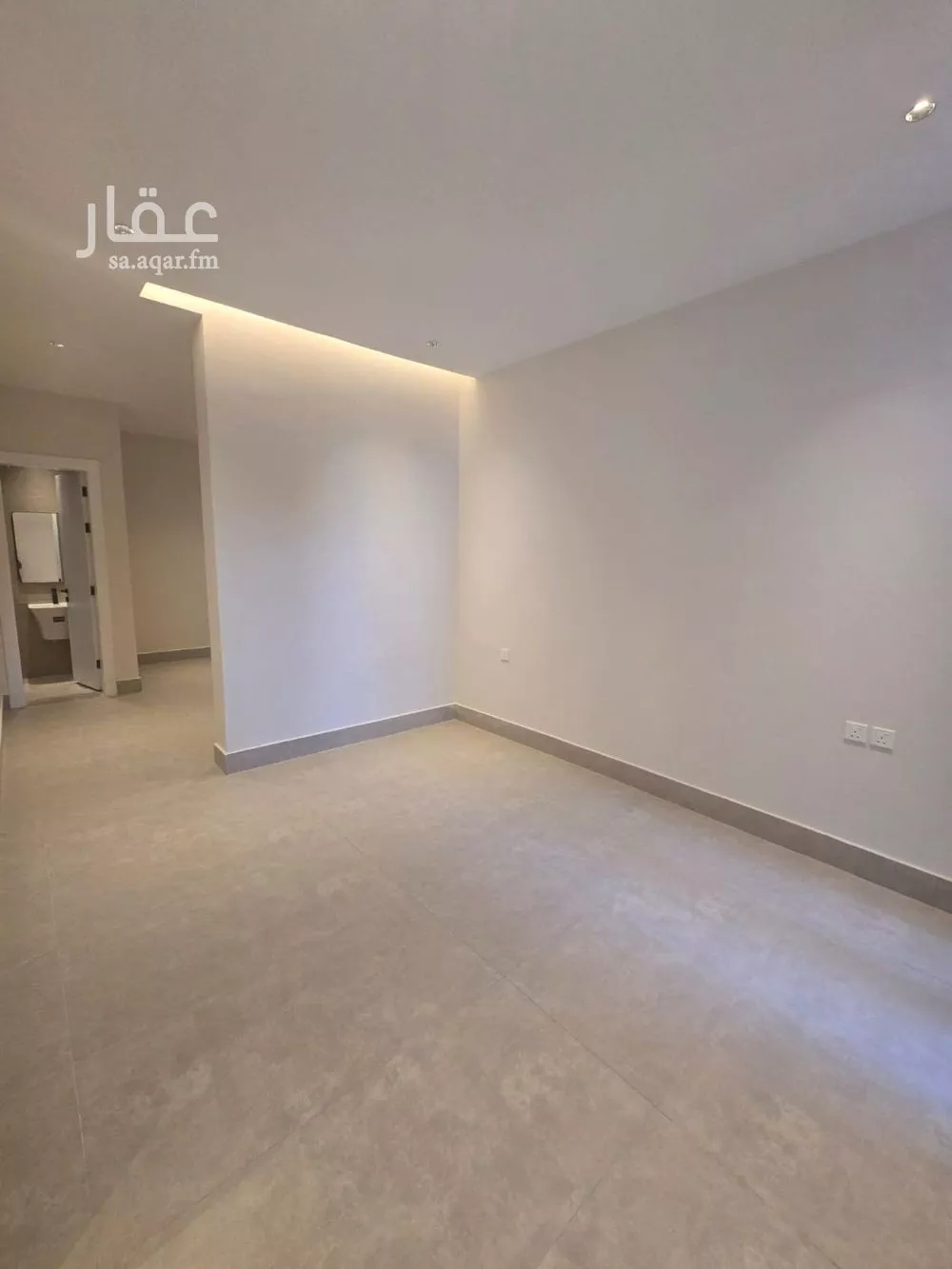 3 bedroom floor in Al Narjis 5
