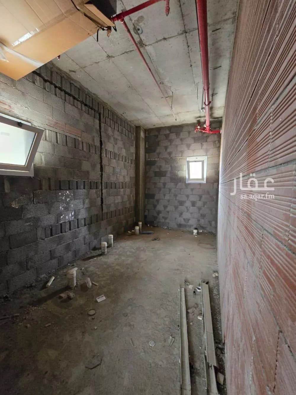 مكتب 550 م² في الروضة 2