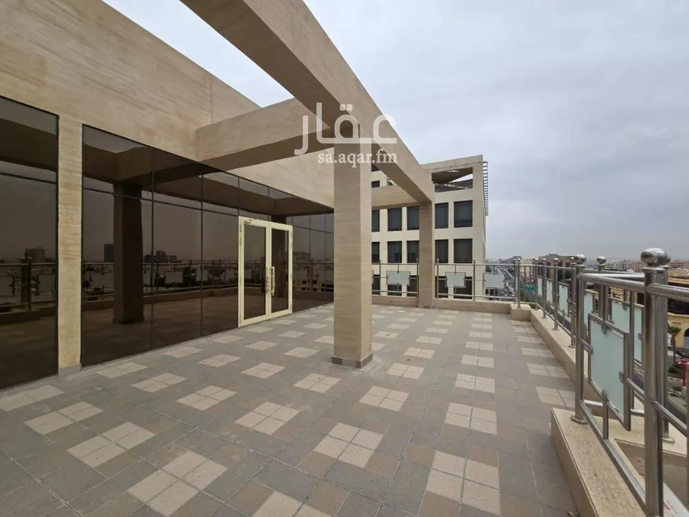 550 sqm office in Al Rawdah 4
