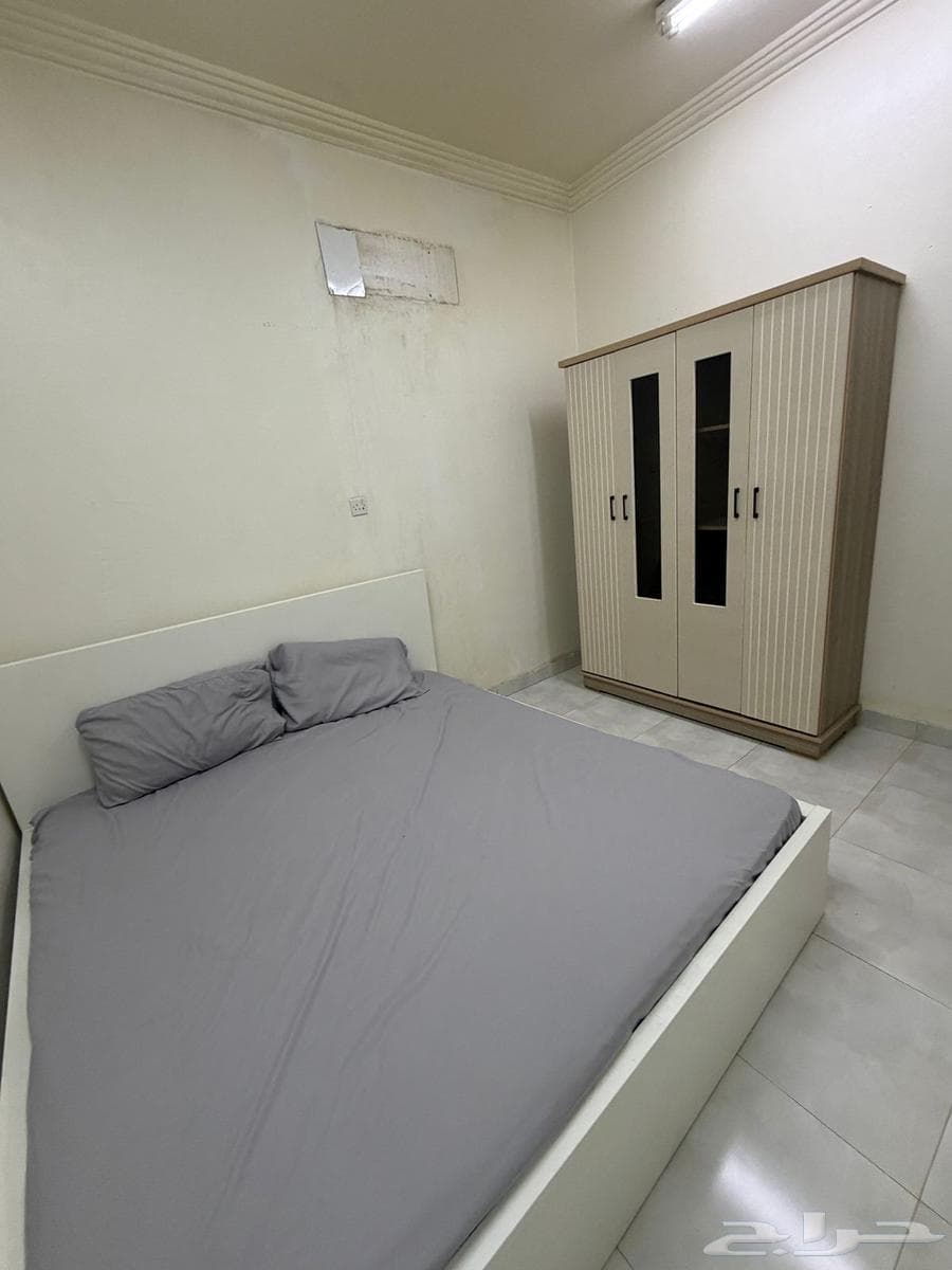 2 bedroom apartment in Al Jaradiyah 7