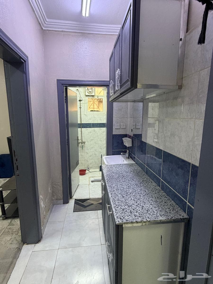 2 bedroom apartment in Al Jaradiyah 9