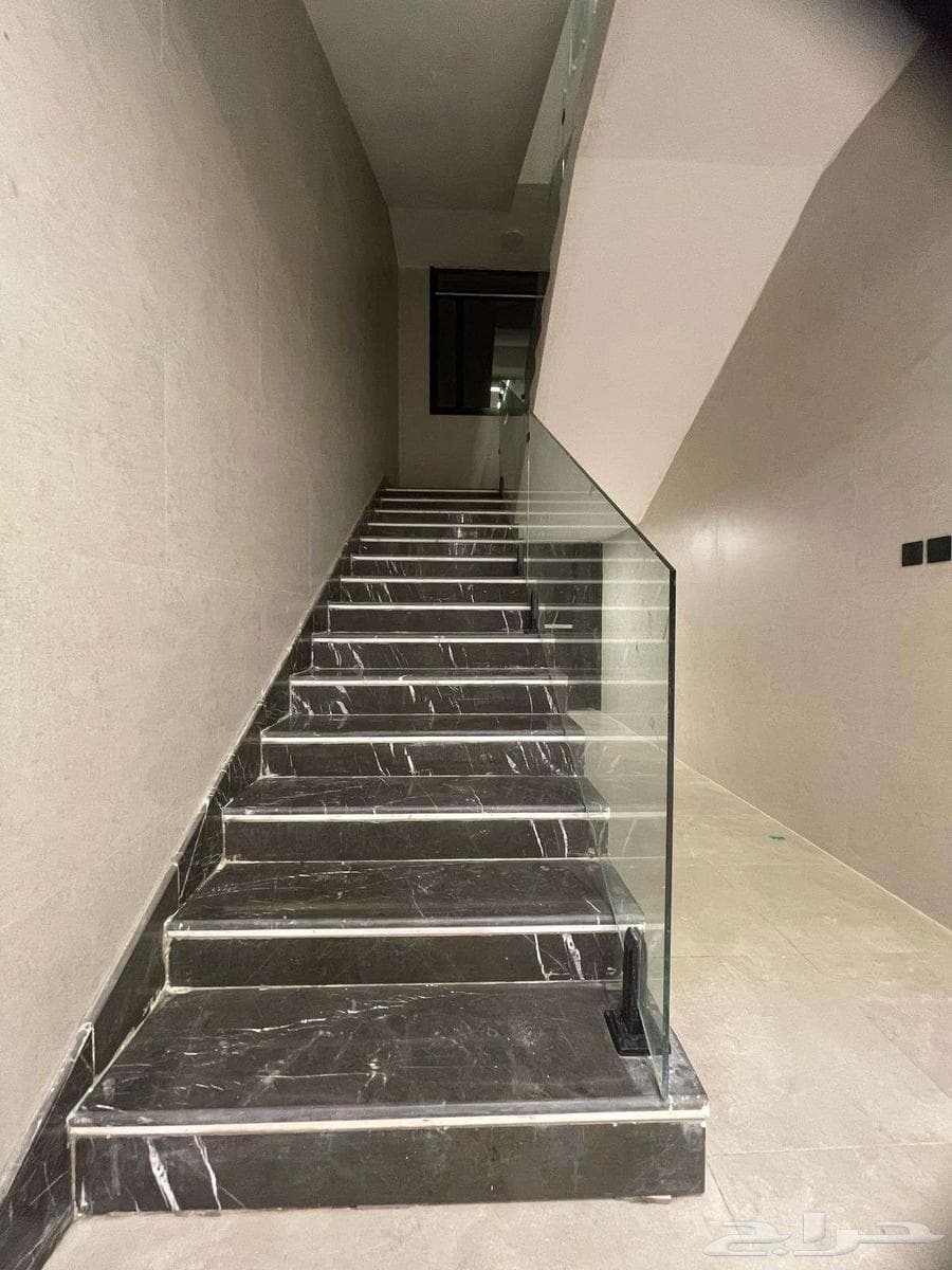 شقة 2 غرف في بدر 4