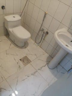 شقة 4 غرف في السعادة 6