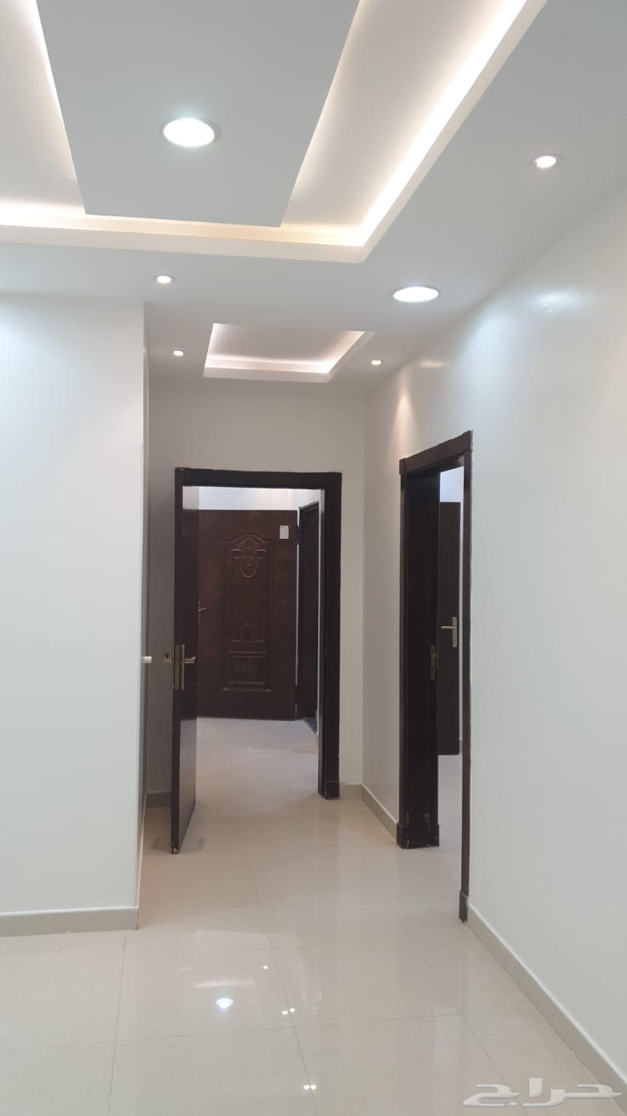 شقة 4 غرف في عكاظ 4