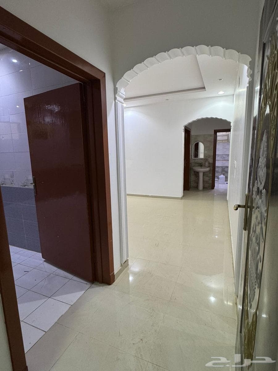 شقة 3 غرف في العوالي 5