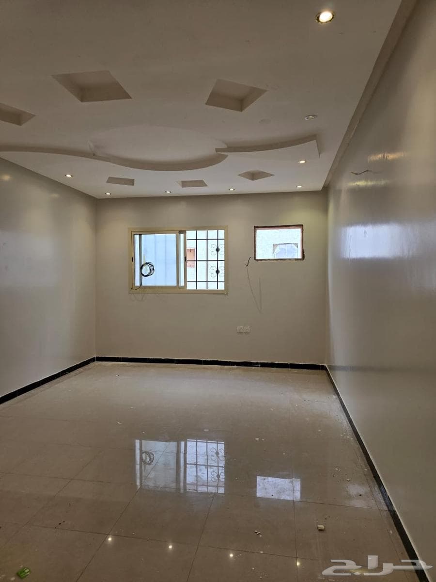 شقة 3 غرف في العوالي 7