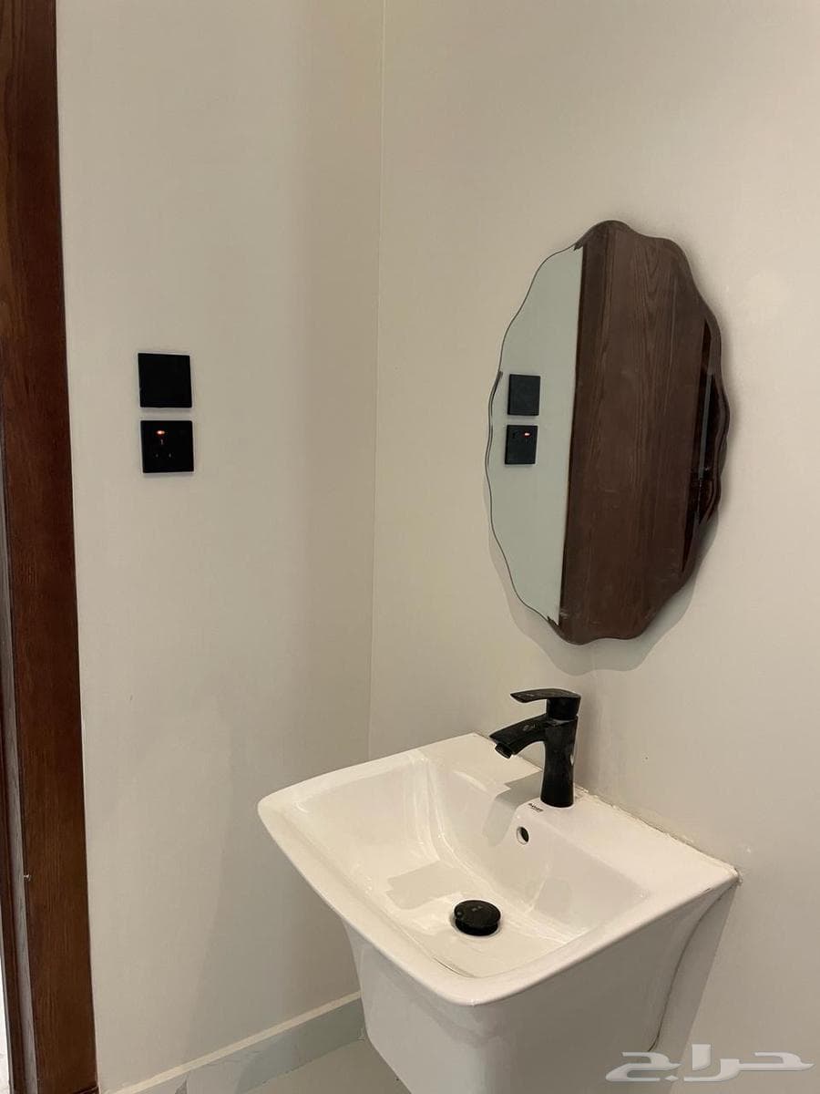 فيلا 8 غرف في الرياض 3