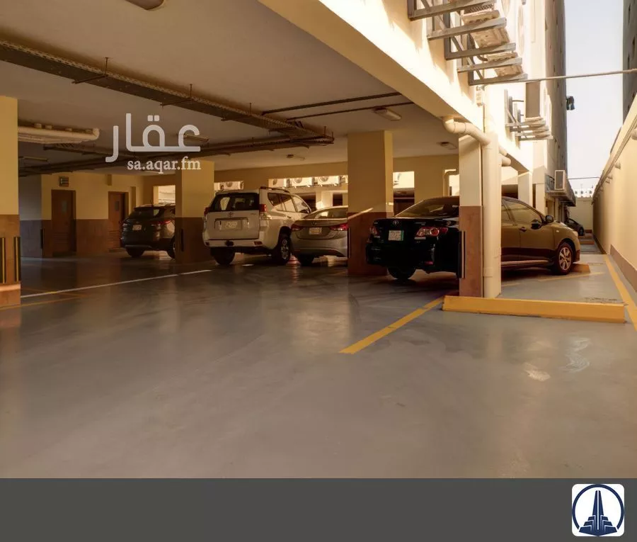 شقة 2 غرف في الرويس 12