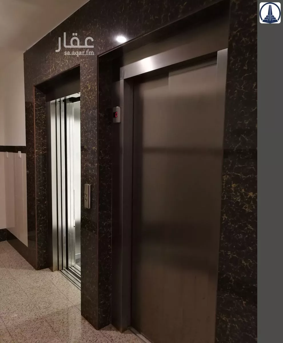 شقة 2 غرف في الرويس 3