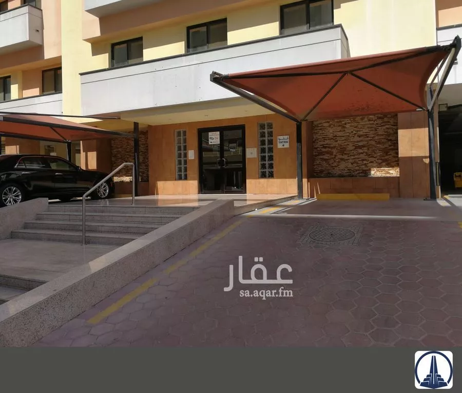 شقة 2 غرف في الرويس 6