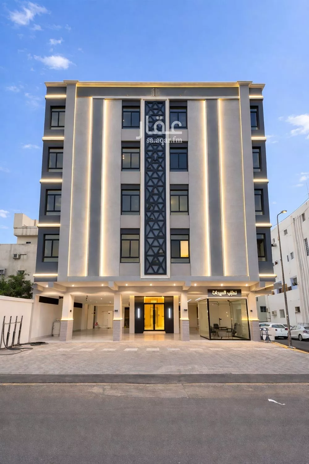 شقة 3 غرف في الروضة 18