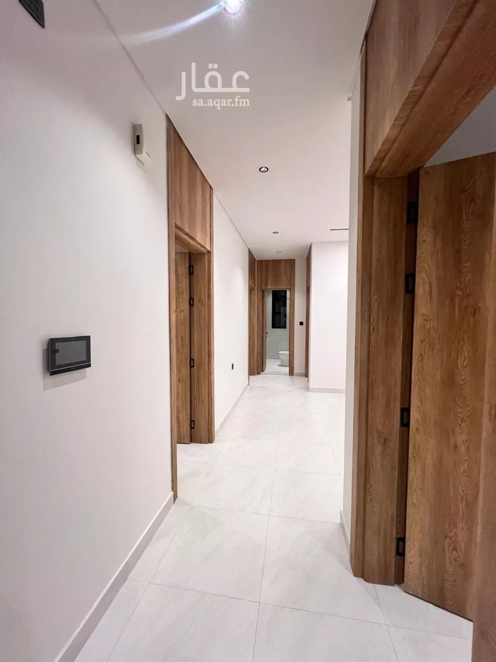 شقة 3 غرف في الروضة 8