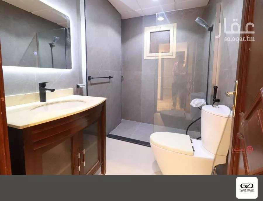 شقة 3 غرف في الرويس 2