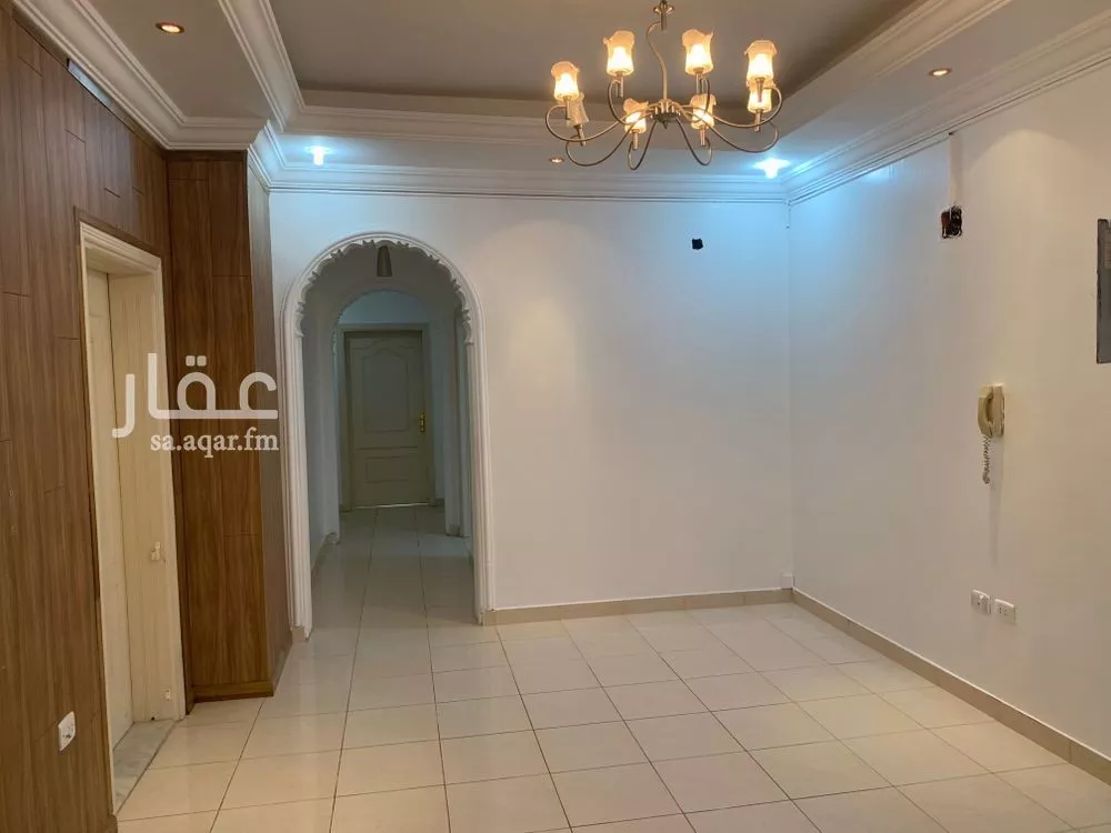 شقة 5 غرف في النسيم 7