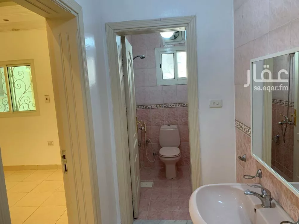 شقة 5 غرف في النسيم 9