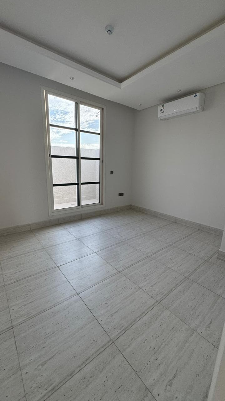 3 bedroom apartment in Al Malqa 3