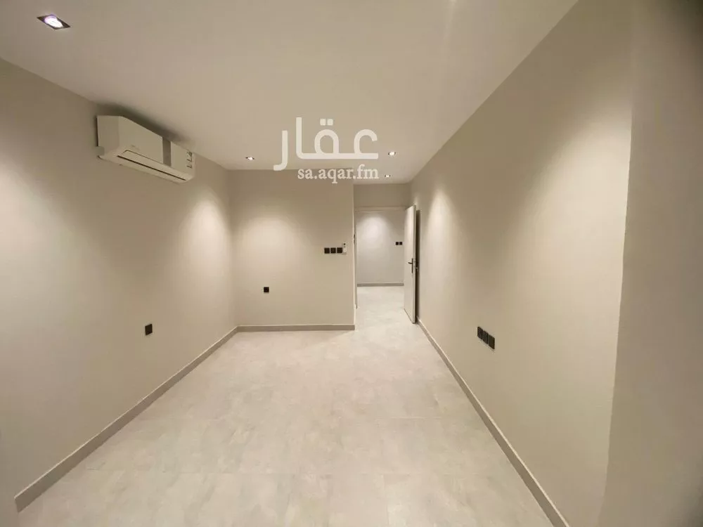 شقة 2 غرف في الملقا 1