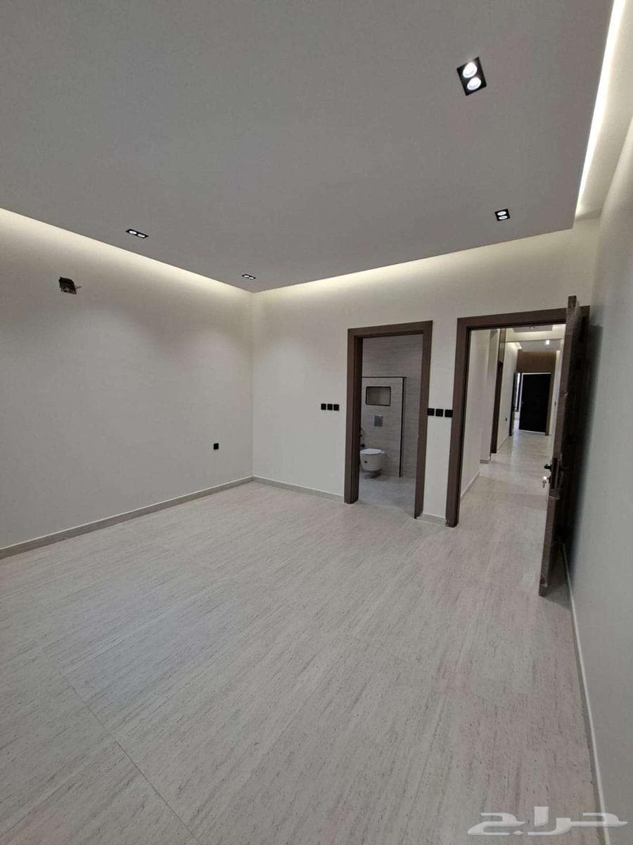 شقة 5 غرف في الجنادرية 7