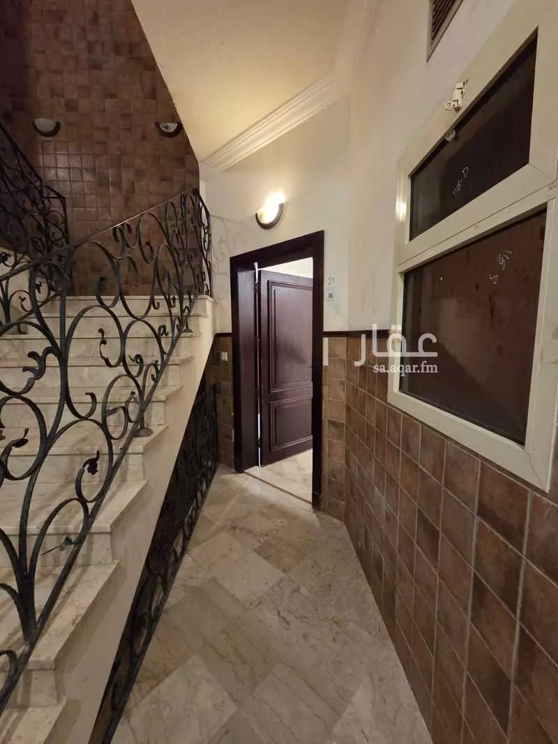 2 bedroom apartment in Al Bawadi 5