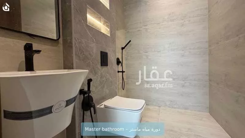 3 bedroom floor in Al Olaya 8