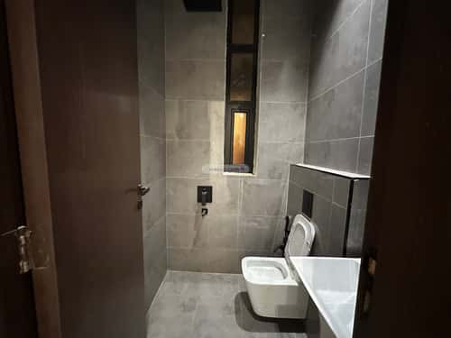 دور 4 غرف في المونسية 9