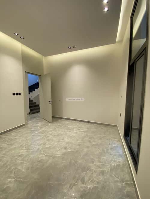 فيلا 6 غرف في الملك فيصل 14