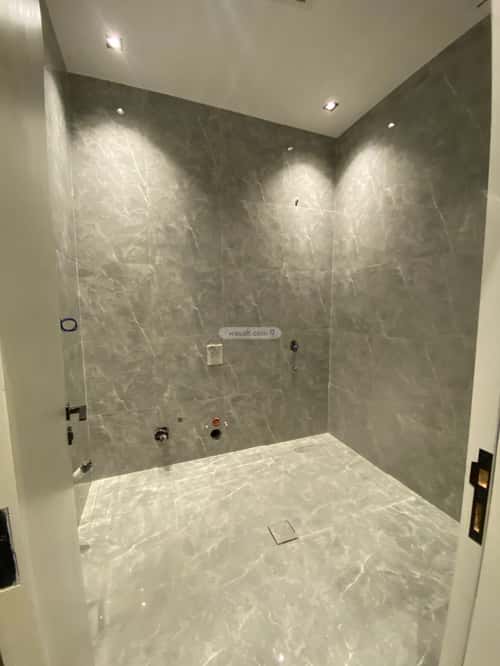 فيلا 6 غرف في الملك فيصل 7