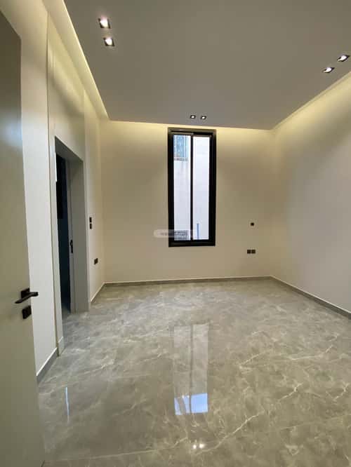 فيلا 6 غرف في الملك فيصل 9