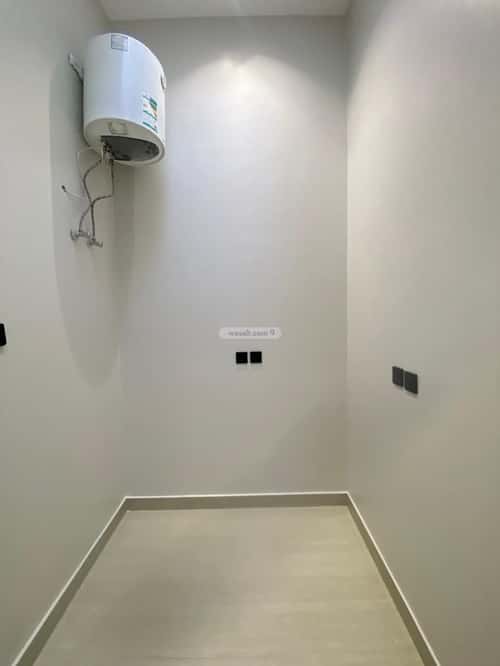 فيلا 6 غرف في الملك فيصل 14