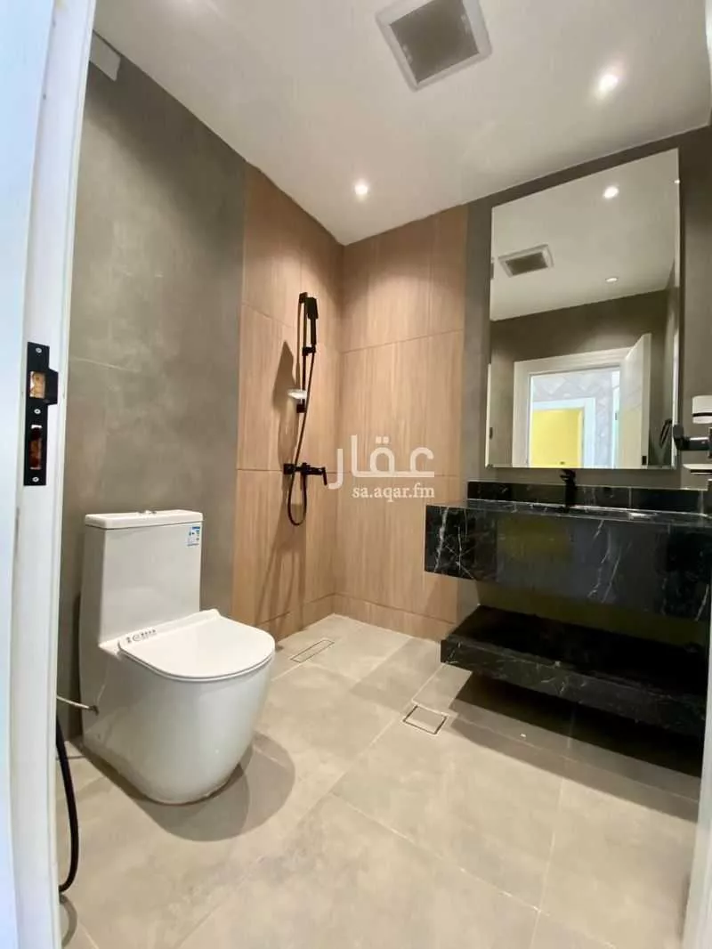 دور 5 غرف في الملك فهد 13