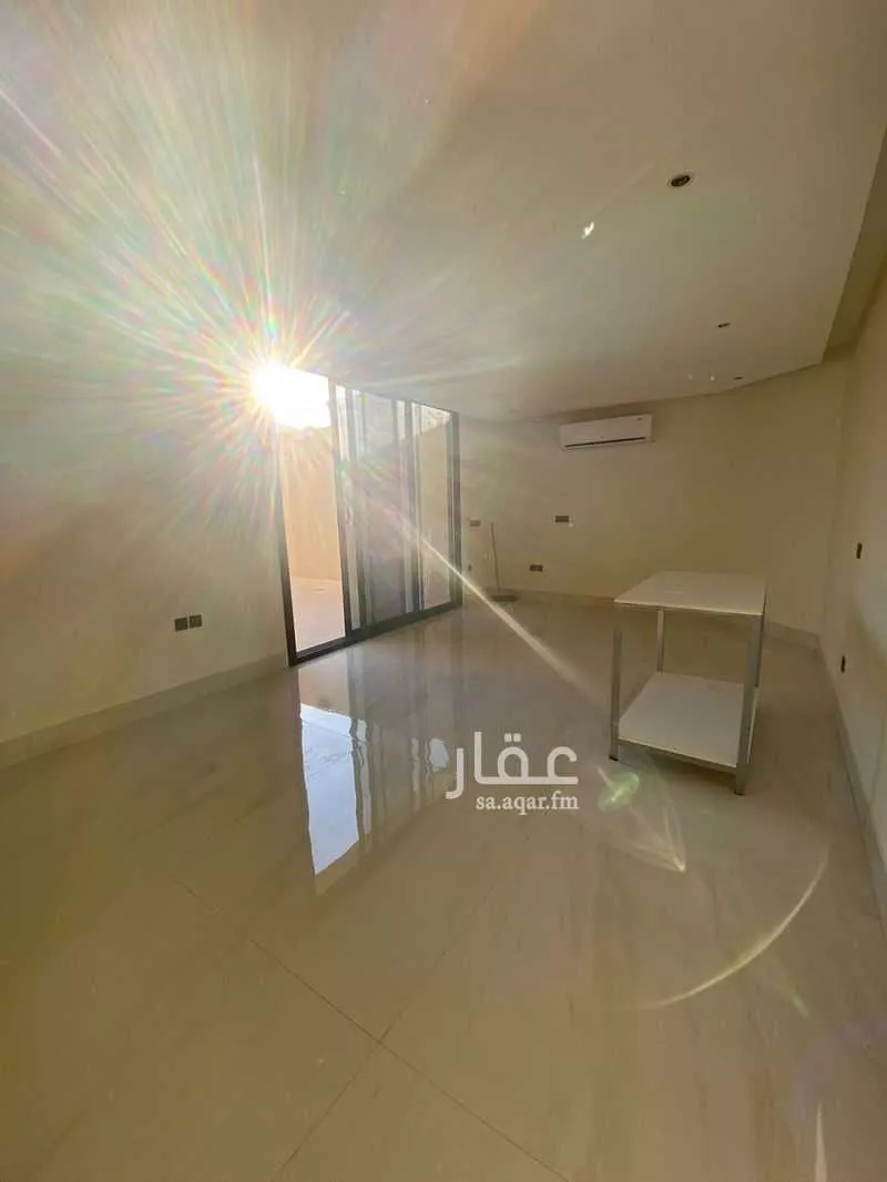 دور 5 غرف في الملك فهد 4