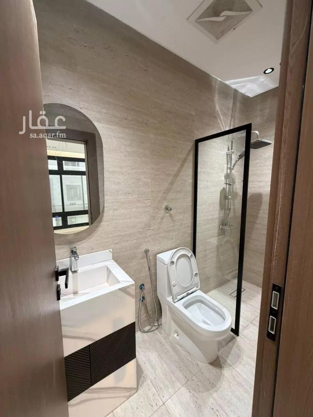 شقة 3 غرف في النعيم 10