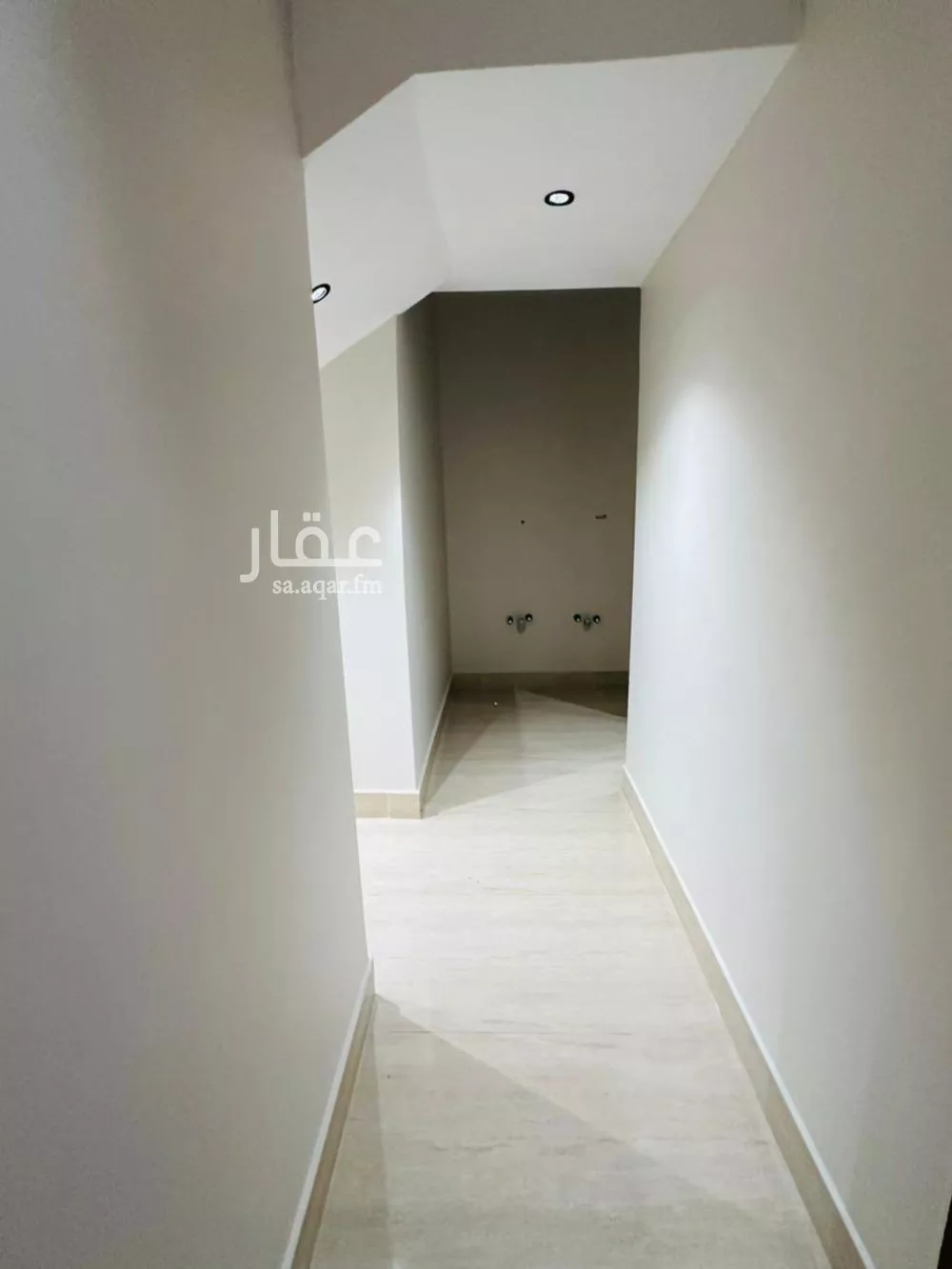 فيلا 6 غرف في الرمال 7