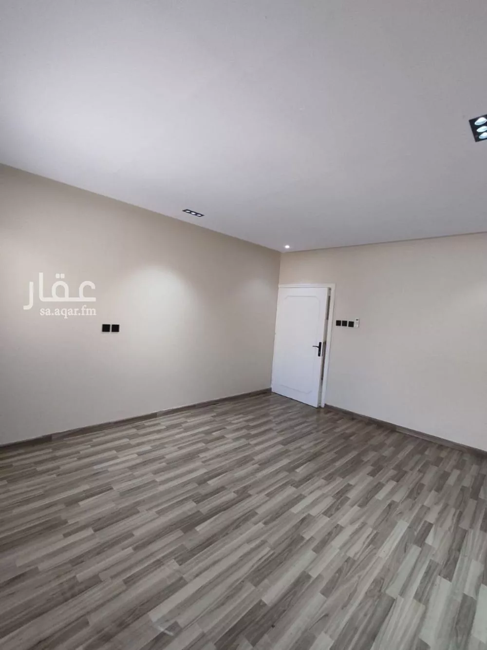 شقة 1 غرف في العقيق 6