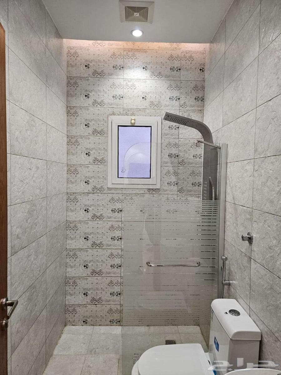 شقة 5 غرف في الصوارى 13