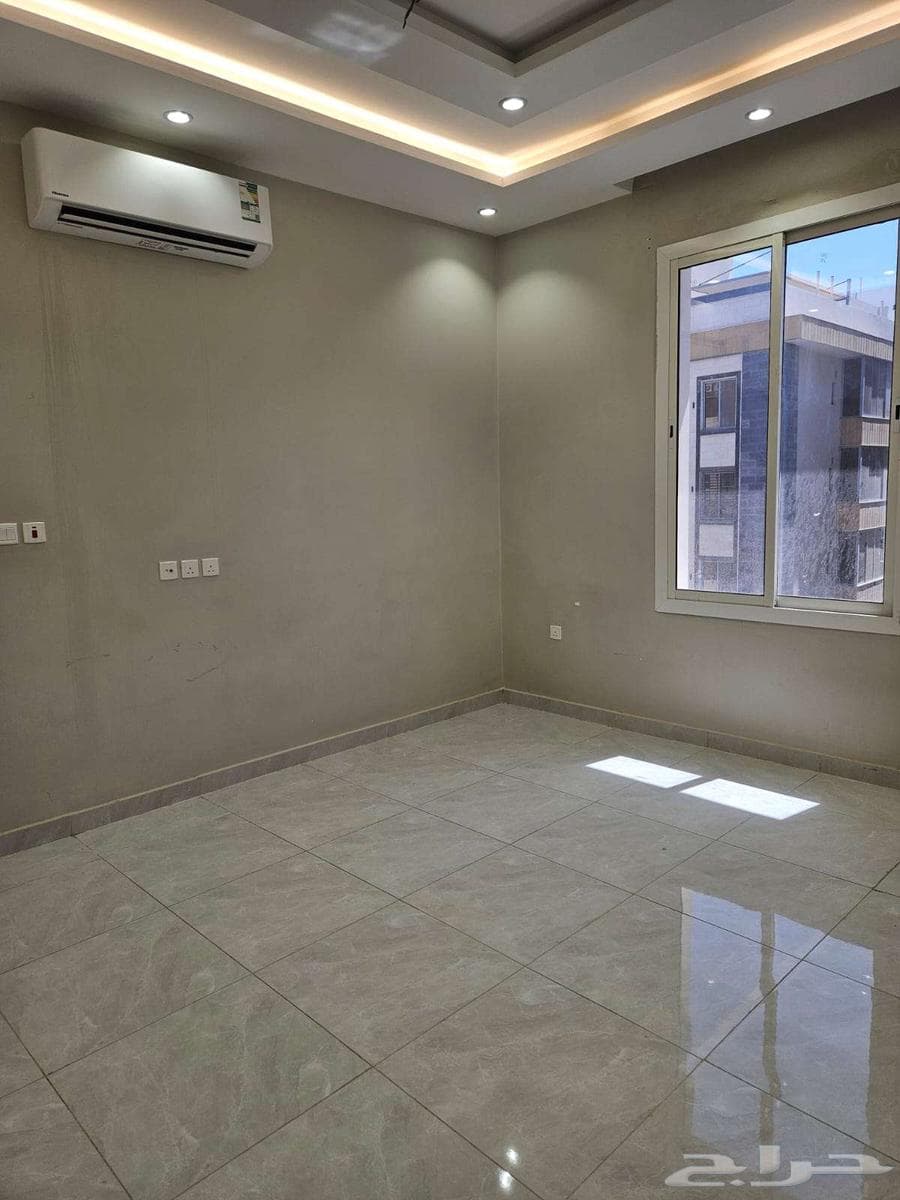 شقة 5 غرف في الصوارى 4